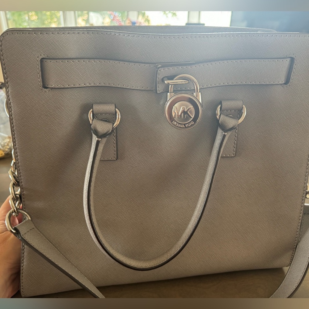 Michael Kors Hamilton Large Northsouth Saffiano Taupe Grey Goldtone bag